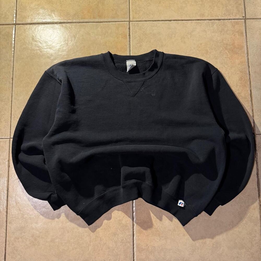 Vintage 2000s black russell athletic crewneck Size L in Mens